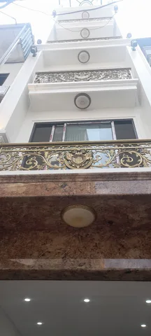 Bán nhà Mặt phố Giáp Bát (Hoàng Mai) 51m, 6 tầng, mt 3.4m, giá 21 tỷ