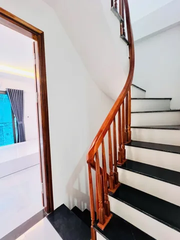 Bán nhà 41.8m² ngang 4m giá 12.8 tỷ Phường Từ Liêm