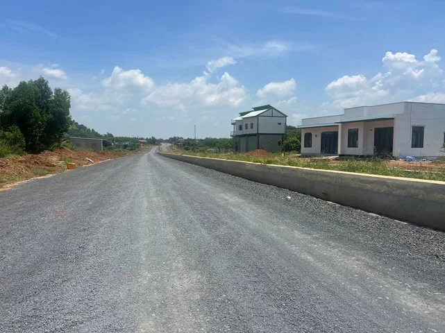 Bán đất 352m² ngang 10m giá 4.6 tỷ Xã Hồ Tràm