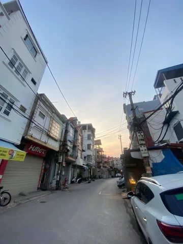 Bán đất 64.4m². lô góc ngõ ngang 3,95m . mặt đường Đông Khê. giá 7.8 tỷ Phường Gia Viên . liên hệ 0362558882