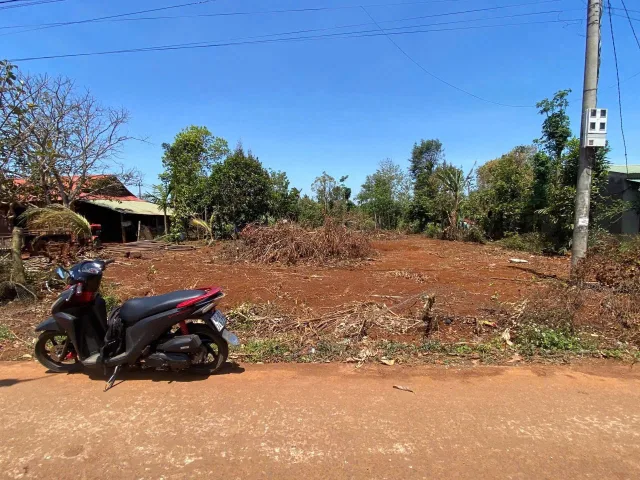 Bán đất 176m² ngang 5m giá 425 triệu Xã Cuôr Đăng
