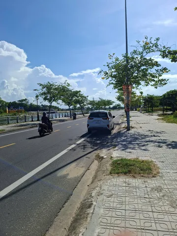 Bán đất mặt tiền view sông đường hùng vương dt khủng 636m2 vị trí đắc địa tại hội an