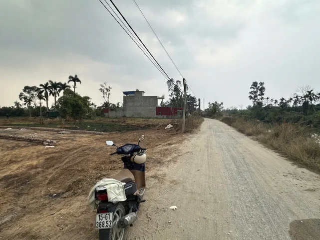 Bán đất 125m² ngang 5m mặt đường đò Lâm 12m. giá 2.390. L/h:076.231.9990 e Thúy