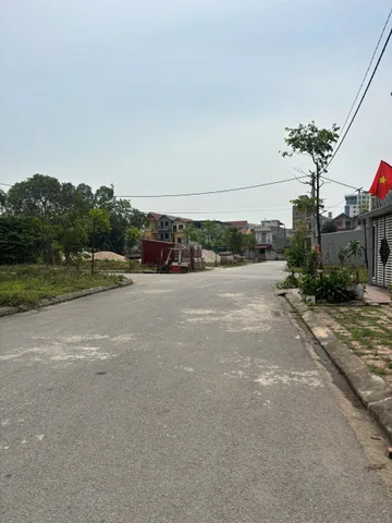 Bán đất 100m² ngang 5m giá 3.3 tỷ Phường Phúc Yên