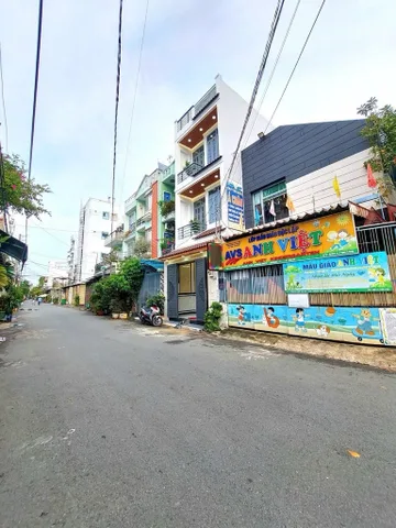 Bán nhà 3 TẦNG HXH LÂM THỊ HỐ Q 12