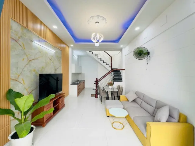 Nhà Nở hậu 2 tầng Hẻm xe tải DTSD 70m2 – Lê Văn Khương Q12