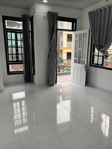 GÓC 2 MẶT TIỀN – 136 TRẦN VĂN QUANG – P10 TÂN BÌNH – 5 TẦNG – 16 PHÒNG + 1 MẶT BẰNG – THU NHẬP 60 TRIỆU/THÁNG – GIÁ 17 TỶ TL