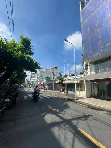 Bán nhà gấp 5 TẦNG MẶT TIỀN PHẠM VẤN, TÂN PHÚ