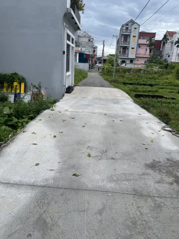 Bán 63.3 m Hoa Động lô góc 3 mặt tiền cách 203 chỉ 50m .l/h:076.231.9990 e Thúy