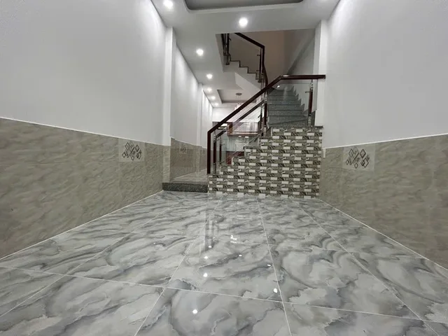 ⭐️ Giảm 100tr! Nhà mới Vuông 2 tầng Hẻm ôtô 40m2 – Đường số 15 Q9