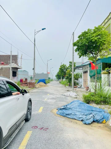 Bán đất 90m² ngang 4,5m giá 1.85 tỷ Phường Châu Sơn
