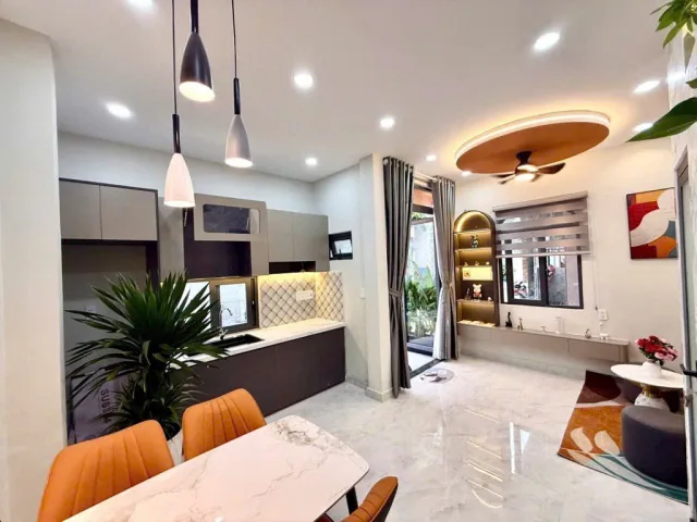 ⭐️ Nhà mới 2 tầng Lô góc HXH 25m2 – Nguyễn Thiện Thuật BT