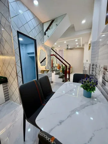 ⭐️ Nhà mới 2 tầng 27m2, Full nội thất – Quang Trung QV