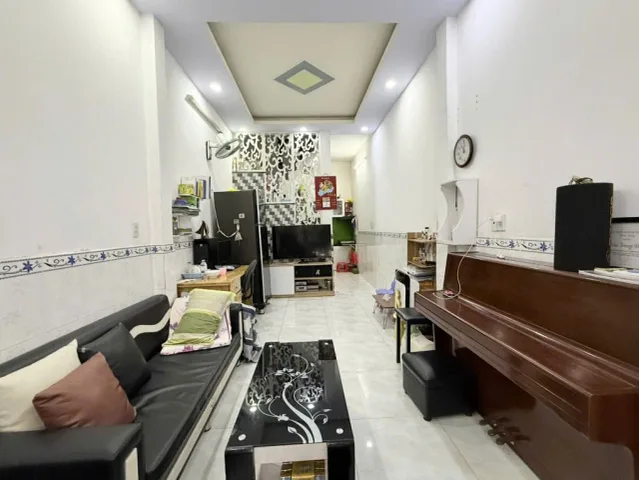 ⭐️ Nhà Vuông 2 tầng Hẻm xe hơi 30m2 – Đường Số 3 QV