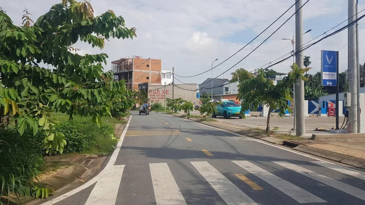 Bán đất 170m² ngang 9m giá 8.6 tỷ tại Đường Tô Ký Xã Hóc Môn