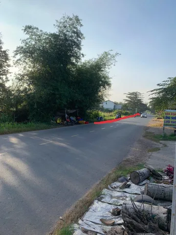 Bán đất 16000m² ngang 40m giá 70 tỷ Phường Long Nguyên có 6000 skc đóng một lần 50 năm.