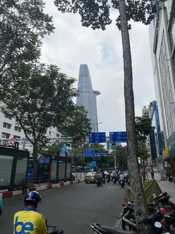Bán nhà gấp 3 TẦNG MẶT TIỀN HÀM NGHi Q1