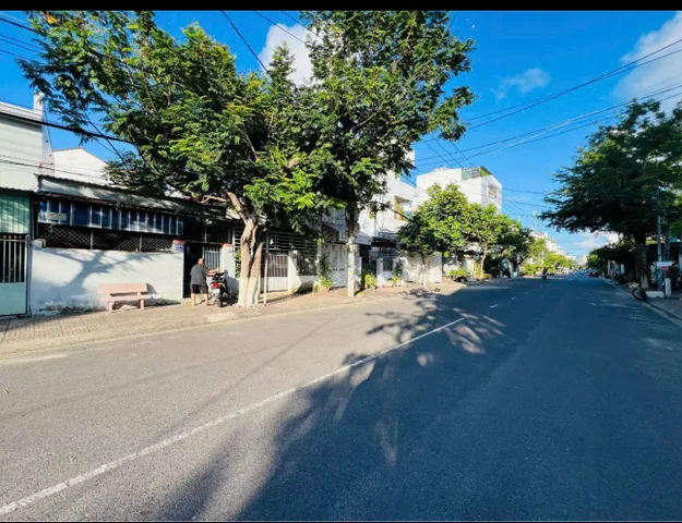 Bán đất 104.5m² ngang 5m giá 8.3 tỷ Phường Nam Nha Trang