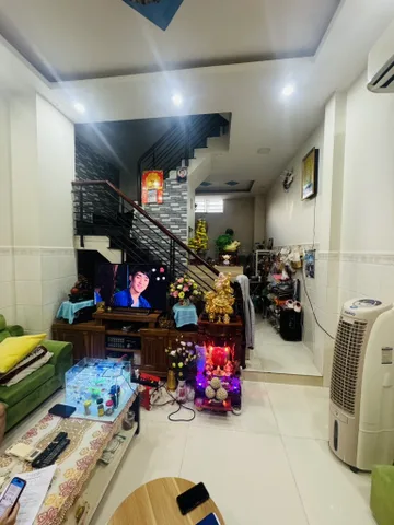 Bán nhà 3 tầng, 42m2 (4x11), Ngay vòng xoay An Lạc, gần Aeon Tên Lửa,  hơn 3 tỷ HCM