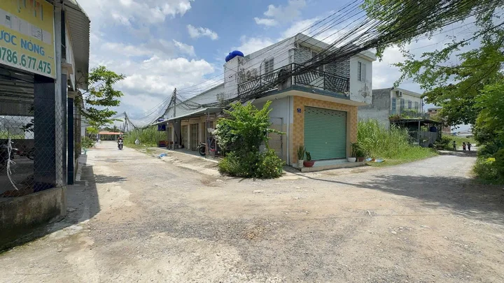 Bán đất 150m² ngang 5m giá 1.35 tỷ Xã Đức Hòa