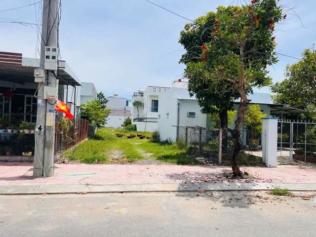 0763615365 Bán đất 150m² giá 2.1 tỷ Phường Hòa Thắng