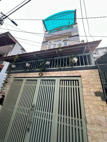 Nhà 4 Tầng - DT: 82m² - giá 7.9 tỷ Phường Tân Quý, Tân Phú