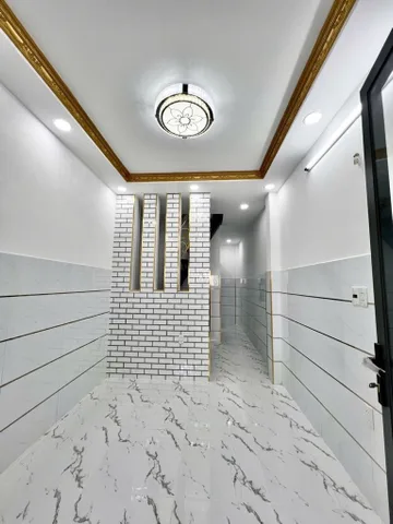 Bán nhà 2 tầng mới đẹp, ngay Chiến Lược, sát Tên Lửa, chỉ hơn 1 tỷ HCM