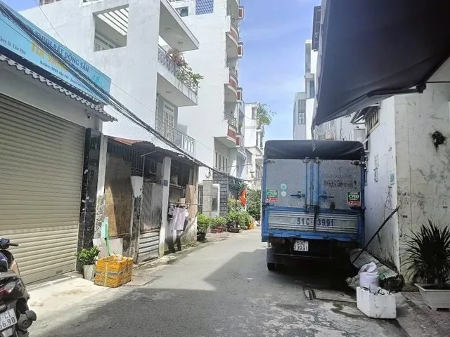 Nhà Lê Sát 70,6m² - TT AEON Tân Phú, 4,1x17, giá 7.3 tỷ, Hẻm 6M, K Lộ Giới