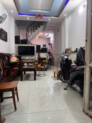 Bán nhà 4 tầng đẹp, 67m2 (4x17), Hẻm xe tải Lê Đình Cẩn, Gần Tên Lửa, Aeon, Chỉ hơn 5 tỷ HCM