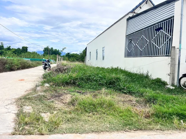 0763615365 Bán đất 146,9m² giá 1.05 tỷ Xã Tân Định