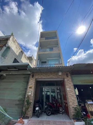Nhà 4 Tầng - Hẻm ôtô 10m , DT 4,2x17= 71,4m² , giá 9.3 tỷ Phường Bình Trị Đông , Bình Tân