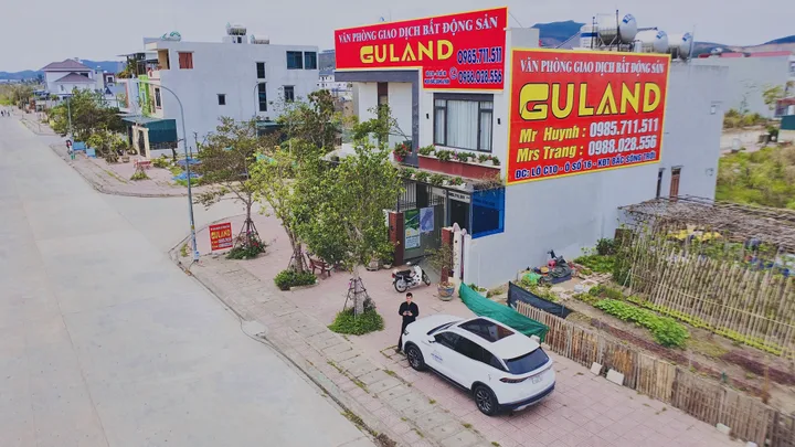 Bán đất 300m² ngang 12m giá 6.5 tỷ Phường Hoành Bồ