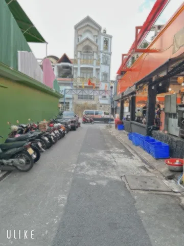 Nhà 4 Tầng - Hai Mặt Tiền - DT : 76m² full thổ cư ngang 4m giá 11.8 tỷ tại Phường Phú Thọ Hòa