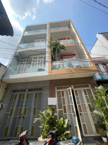 Nhà 4 Tầng - Hẻm ôtô - DT: 4x15,5= 62m² - giá 7.4 tỷ Phường BHHA, Bình Tân