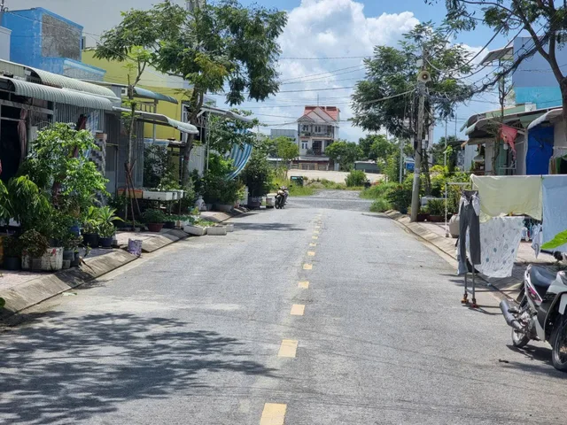 CHỦ KẸT TIỀN CẦN BÁN GẤP LÔ ĐẤT 100M2 TẠI KHU DÂN CƯ GIỒNG AO - GIÁ CHỈ 20 TRIỆU/M2, SỔ HỒNG CÓ SẴN!