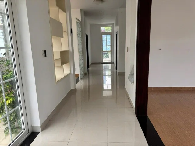 Ngộp Bank, Nhà 3 Tầng 1 Hầm Kdc Gia Hòa-phước Long B-quận 9-đối Diện Công Viên Mát Mẻ