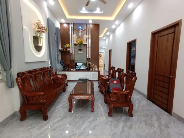 Bán nhà 300.1m² ngang 10m giá 4.95 tỷ Phường Ea Kao