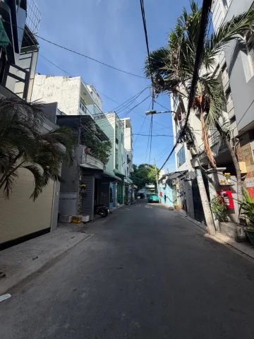 Bán đất 300m2 Tặng Nhà 3 Tầng Sân Thượng, ô Tô Ngủ Trong Nhà Chỉ 8x Tỷ Còn Tl