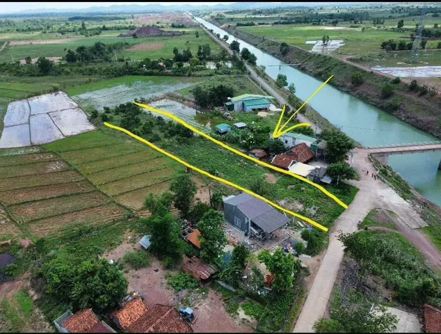 Bán đất 2889.3m² ngang 18m giá 1.35 tỷ Xã Ea Wer 15/9