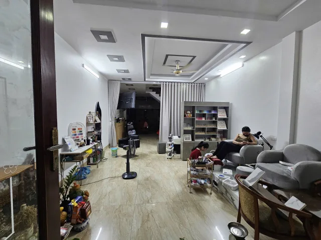 Bán nhà 4 tầng khu hud-A. Nhìn vườn hoa. Cạnh chung cư V-city. Đường giang văn minh. Phường võ cường bắc ninh