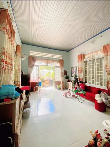 Bán nhà 318m² ngang 10,1m giá 1.95 tỷ Xã Hòa Phú