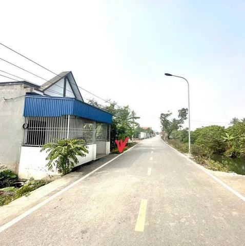 X . 4/11/2025. Bán đất 96m2m² ngang 5m . đường nhựa 7m. giá 1.49 tỷ Xã An Trường( Bát Trang). liên hệ 0362558882