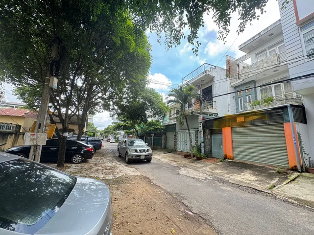 Bán nhà 97.9m² ngang 6.1m giá 5 tỷ Phường Buôn Ma Thuột