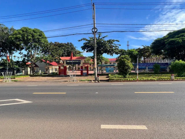Bán đất 19B  529.4m² ngang 10m x53 tc200 giá 3.25 tỷ Phường Tân An