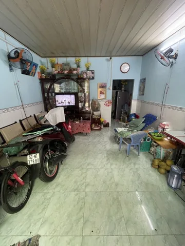 Bán nhà 2 tầng 40m2 (4x10), Hẻm xe hơi gần Lê Văn QUới, Miếu Gò XOài, chỉ hơn 4 tỷ HCM