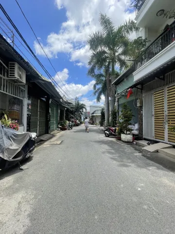 Nhà Bình Long, Hẻm 7m Thông, 64,2m², 4x16, giá 6.85 tỷ, Gần AEON Tân Phú