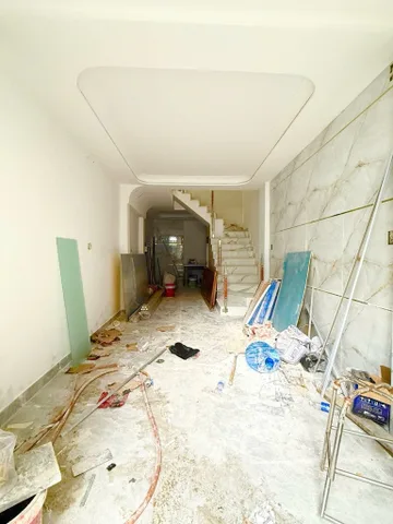 Bán nhà 2 tầng đẹp, 34m², Hẻm xe tải 5m Lê Đình Cẩn, gần Aeon Mall, chỉ hơn 3 tỷ HCM