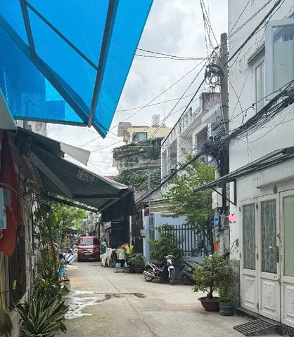 Bán nhà 3 tầng, 2PN-2WC, Hẻm xe hơi, ngay Bình Long, Lê Thúc Hoạch, chỉ hơn 1 tỷ HCM