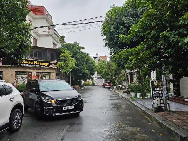 Bán nhà 4 tầng khu hud-A. Diện tích đất 82.5m. Đường võ cường 4. Lô áp góc đường ngọc hân công chúa. Phường võ cường bắc ninh