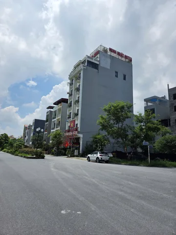 Bán 72m đất giãn dân bò sơn 3. Nhìn khu phức hợp thể thao thành phố. Mặt đường nguyễn đình chiểu. Phường võ cường bắc ninh